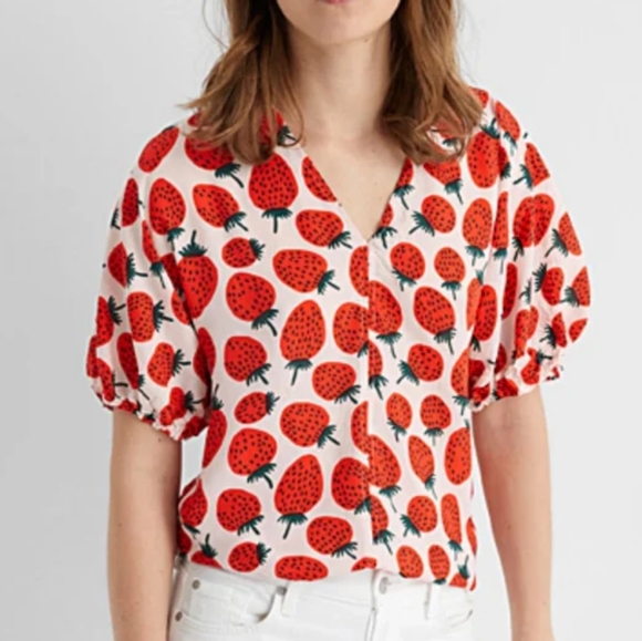 Marimekko Tops - Marimekko Lehtevä Mansikka